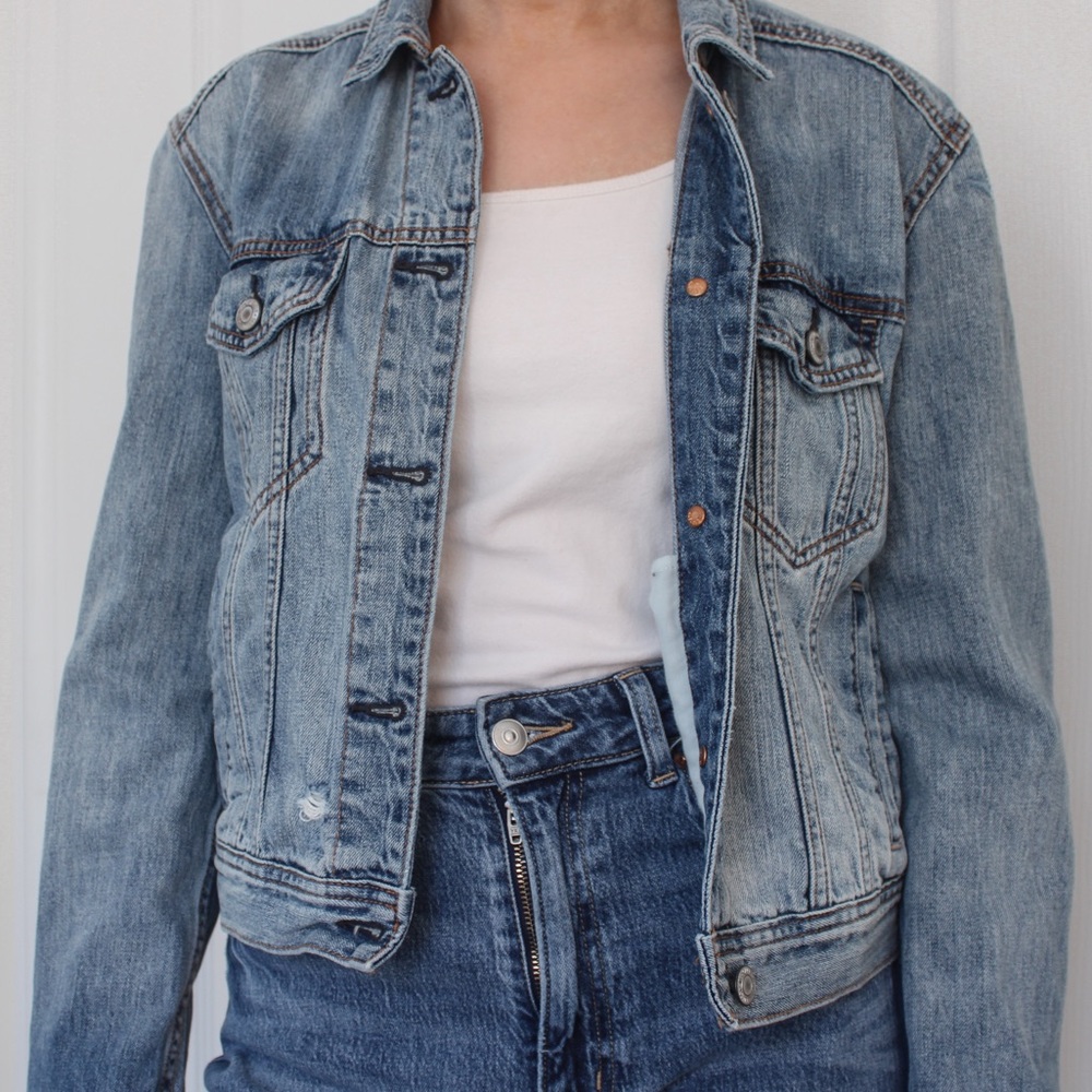 ✨American Eagle Jean Jacket✨